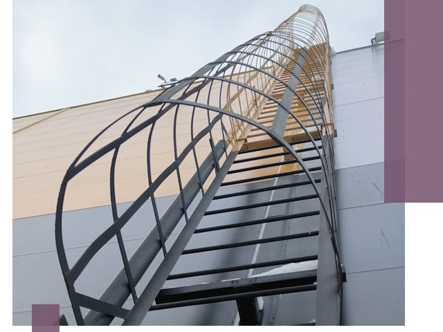 Изготовление и монтаж пожарных лестниц в Югорске профессионально