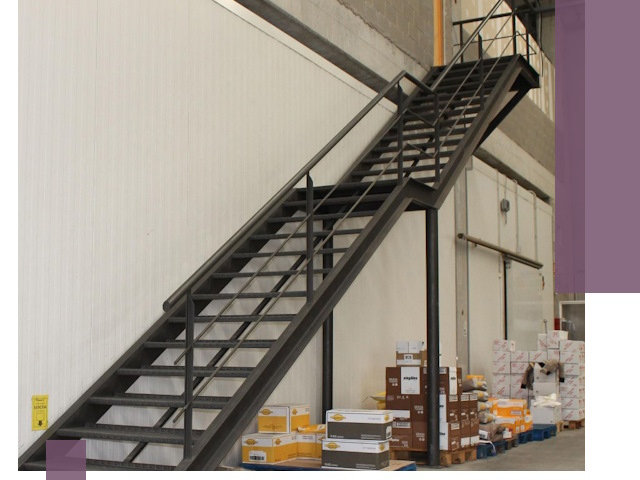 Лестницы для производства в Югорске — изготовление и монтаж