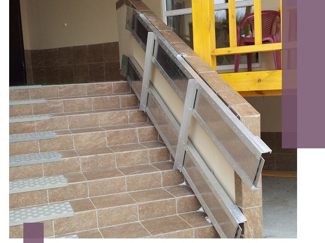 Откидные пандусы под ключ в Югорске — монтаж и демонтаж