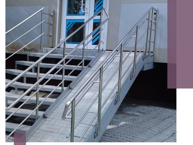 Пандус на крыльцо под ключ в Югорске: монтаж и изготовление