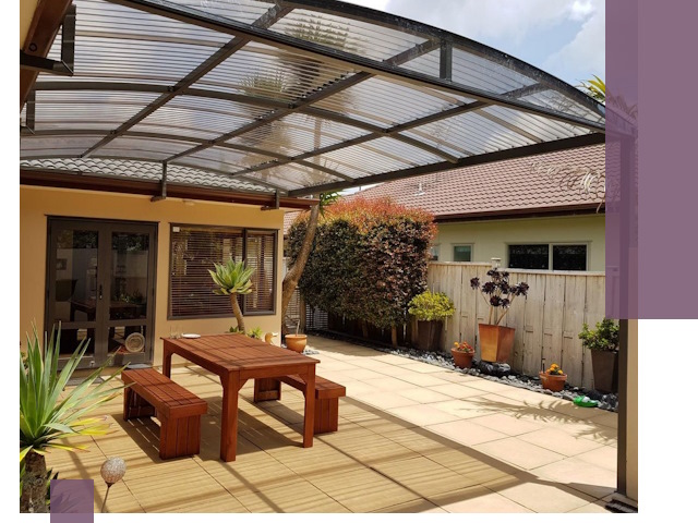 Навесы во двор под ключ в Югорске — изготовление и монтаж