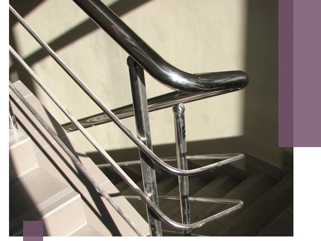 Поручни из нержавеющей стали под ключ в Югорске